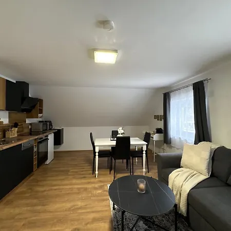 Elinda Apartment, Flussspaziergaenge & Ruhige Lage - Naehe Infineon *