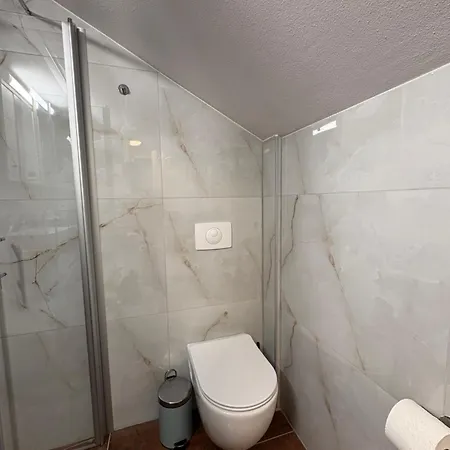 Apartmán Elinda Apartment, Flussspaziergaenge & Ruhige Lage - Naehe Infineon Villach