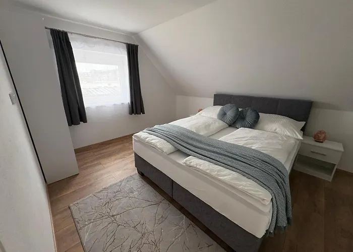 Apartment Elinda Apartment, Flussspaziergaenge & Ruhige Lage - Naehe Infineon